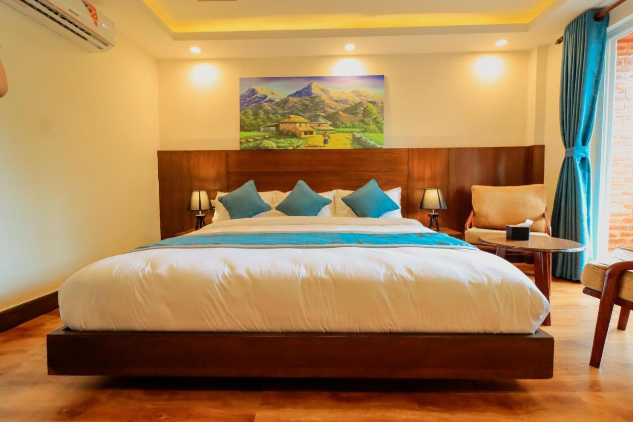 Kathmandu Aagantuk Hotel Exterior foto